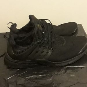 NIKE PRESTO